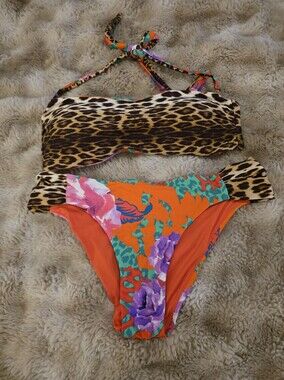 Guess Brand Leopard & Bright Floral Bikini Set - Orange, Purple, Large Like New